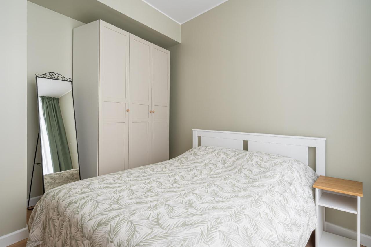 Spacious 1-Bedroom Apartment In The Heart Of Old Town Riga Extérieur photo