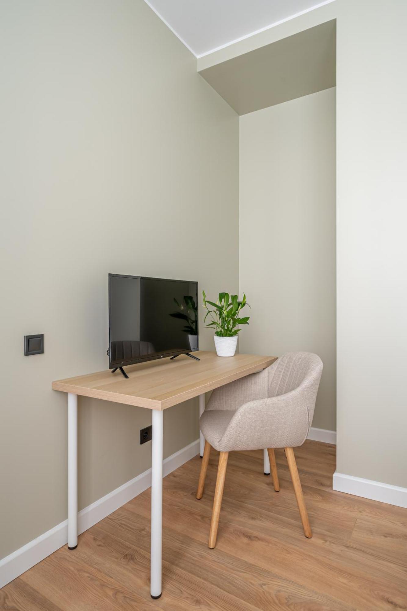 Spacious 1-Bedroom Apartment In The Heart Of Old Town Riga Extérieur photo