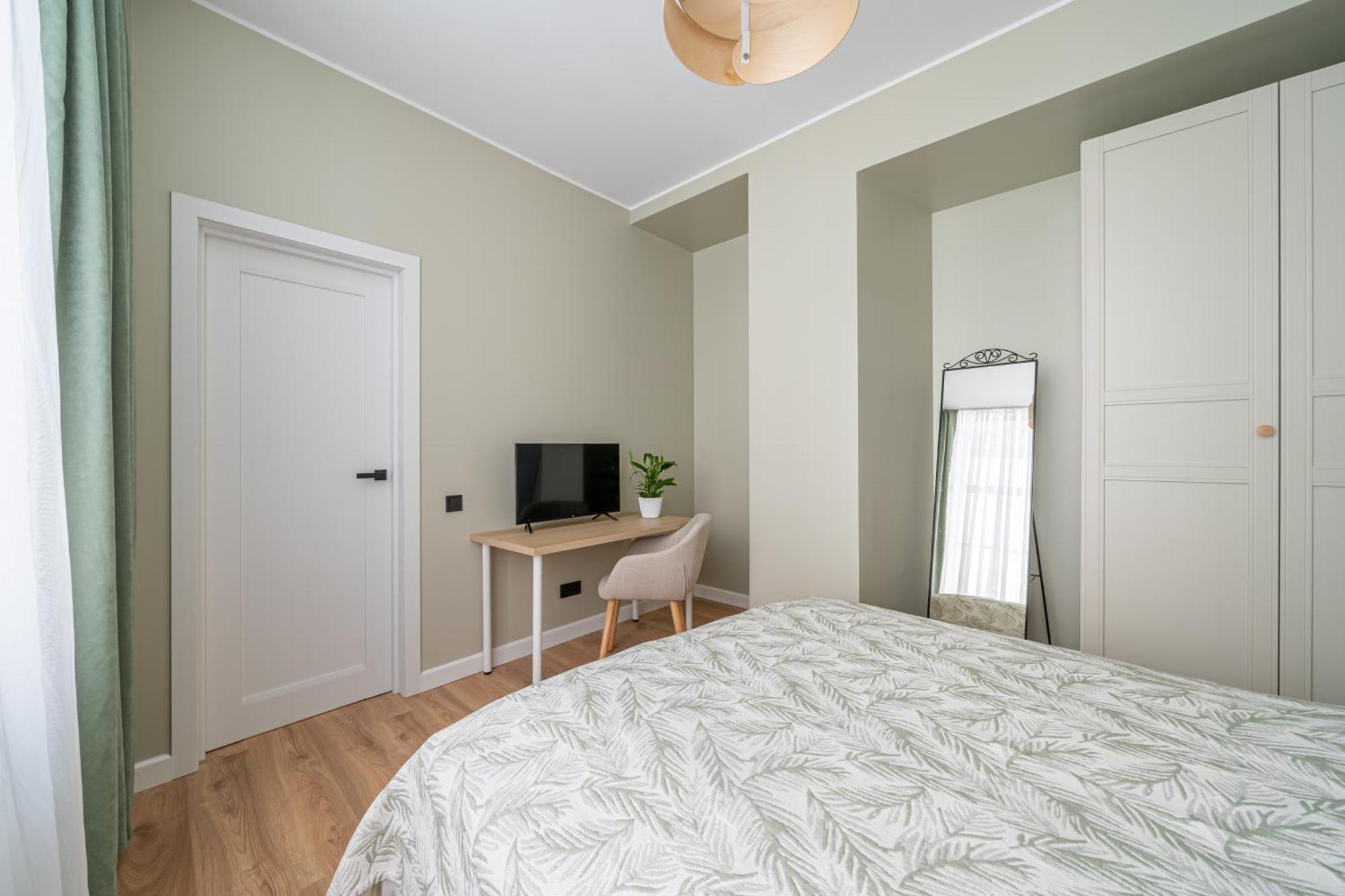 Spacious 1-Bedroom Apartment In The Heart Of Old Town Riga Extérieur photo