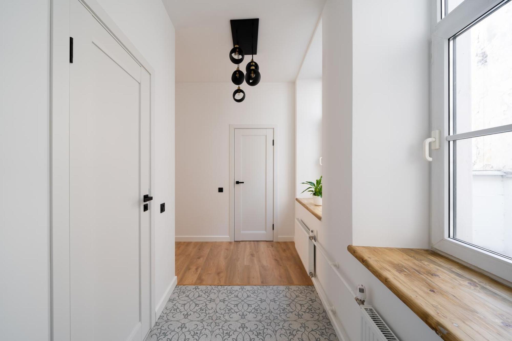 Spacious 1-Bedroom Apartment In The Heart Of Old Town Riga Extérieur photo